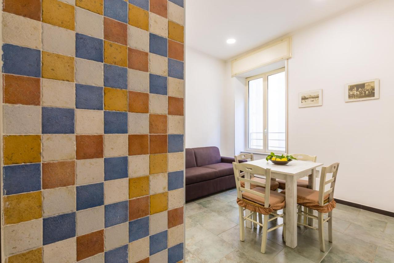 Gelso Complex Studios And Flat By Napoliapartments Exterior foto